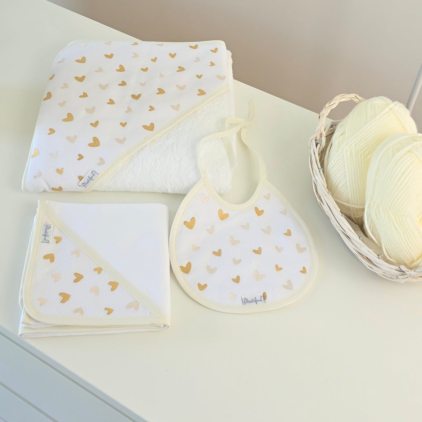 Conjunto toalha de banho e fralda de pano